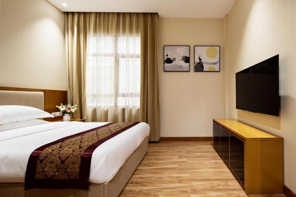 Cheermore Recreation Hotel Guangzhou Zhimao Yuan Ecological Spa Leisure Hotel Exterior photo